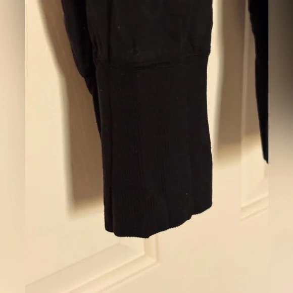 Athleta Jogger Style Pants, Size Small, Good Used Condition - Picture 3 of 4